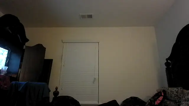 bigboytoy912 online show from April 25, 12:35 am