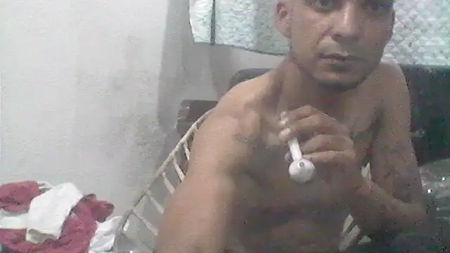 Snapshot of _Dmente_ chatting on October 15, 9:28 am Dmente online show from October 15, 9:28 am