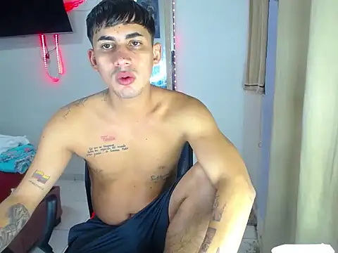 boy latino sex online show from September 19, 12:49 pm