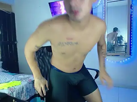 boy latino sex online show from September 26, 8:01 am