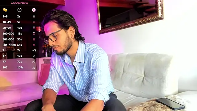 Nicholasrodrii online show from January 21, 10:08 pm