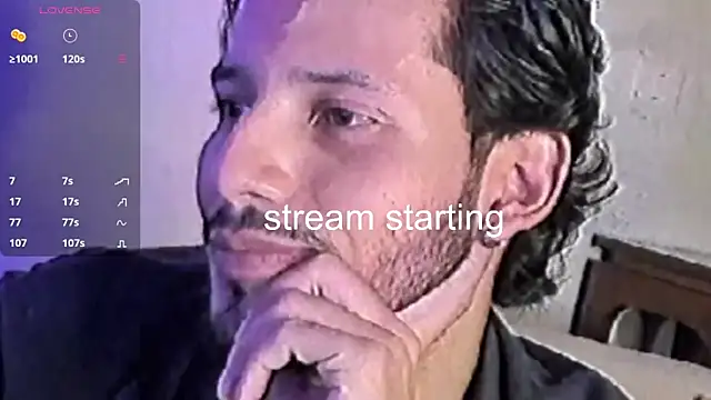 Nicholasrodrii online show from January 8, 10:37 pm