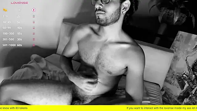 Nicholasrodrii online show from February 22, 10:37 pm