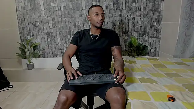 Snapshot of Joseephjackson chatting on February 10, 9:58 pm Joseephjackson online show from February 10, 9:58 pm