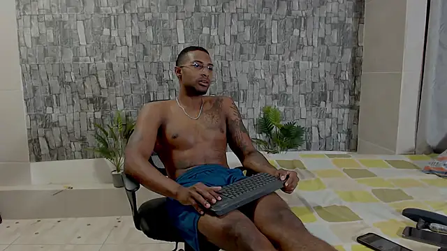 Snapshot of Joseephjackson chatting on February 6, 3:31 pm Joseephjackson online show from February 6, 3:31 pm