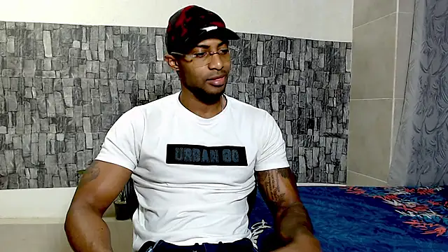 Snapshot of Joseephjackson chatting on March 17, 4:33 pm Joseephjackson online show from March 17, 4:33 pm