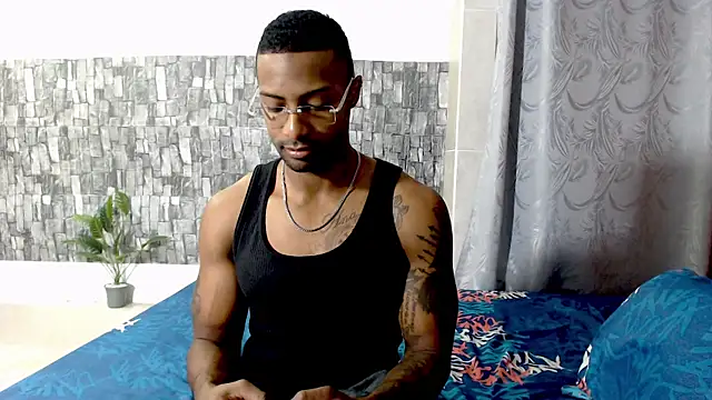 Snapshot of Joseephjackson chatting on February 24, 3:31 pm Joseephjackson online show from February 24, 3:31 pm