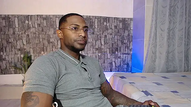 Snapshot of Joseephjackson chatting on September 23, 2:38 pm Joseephjackson online show from September 23, 2:38 pm