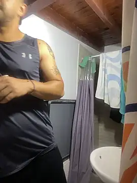 AndresSmith   online show from March 25, 7:23 am