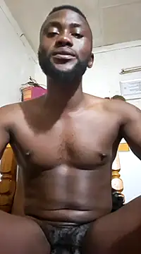 Snapshot of bull_Giant chatting on March 3, 10:18 pm bull Giant online show from March 3, 10:18 pm