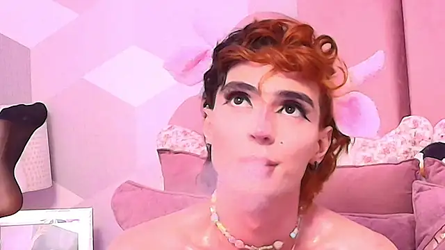 KylieMonnett online show from March 7, 3:48 am