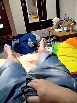 nudistu021 online show from April 22, 3:39 pm