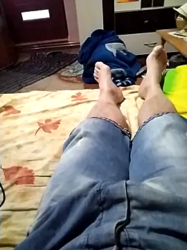 nudistu021 online show from April 20, 4:20 pm