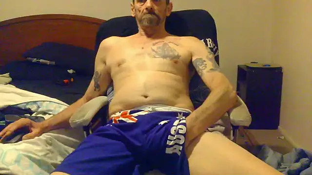onebignbad69 online show from October 16, 4:09 am