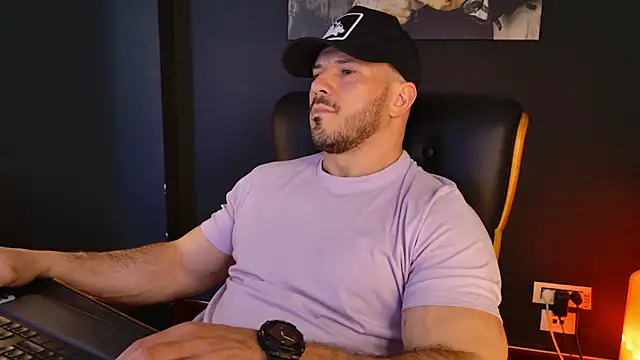 AngeloEric online show from April 23, 12:29 pm