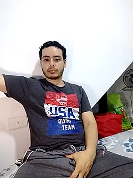 Gasparin32 online show from April 19, 2:22 am