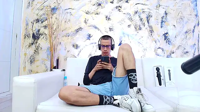 Snapshot of Pipe_Rudecatt chatting on January 18, 7:26 pm Pipe Rudecatt online show from January 18, 7:26 pm