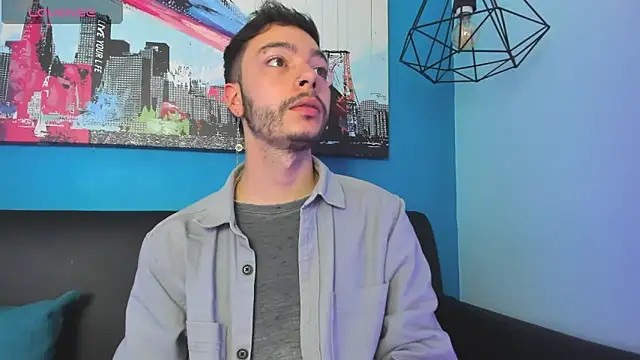 noah ricci online show from December 12, 12:01 pm