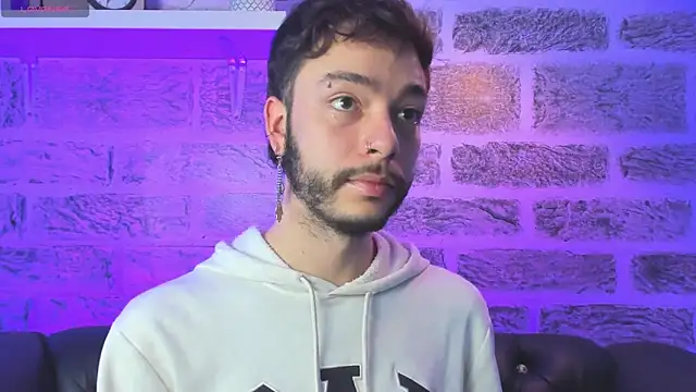 noah ricci online show from November 23, 12:16 pm