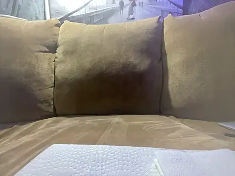 Snapshot of BigMac1596 chatting on February 9, 9:28 pm BigMac1596 online show from February 9, 9:28 pm