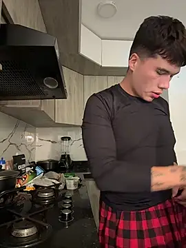 Logan smith1 online show from April 19, 2:22 am