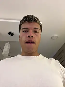 Logan smith1 online show from March 18, 11:31 pm