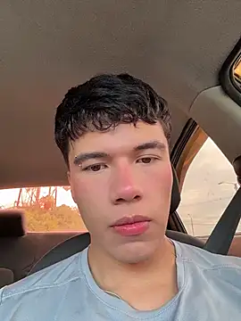 Logan smith1 online show from July 25, 3:31 pm