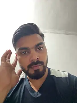 hotboysammy online show from December 18, 5:10 pm