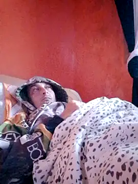 Fabiocapao01 online show from December 4, 5:44 pm