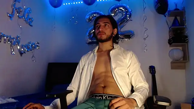 maxximus 100 online show from February 11, 9:14 pm