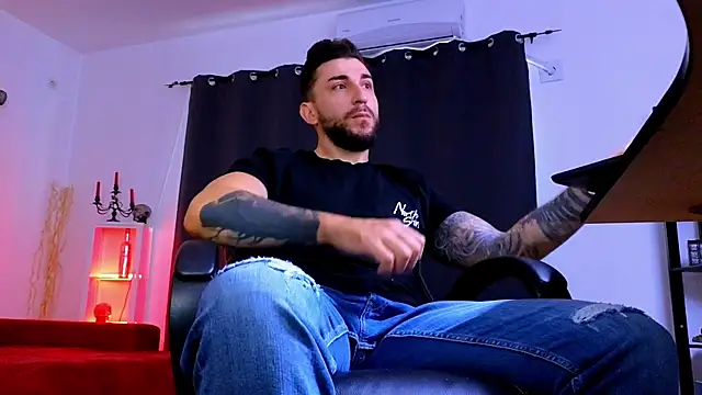 MightyAaron66 online show from July 13, 3:30 am