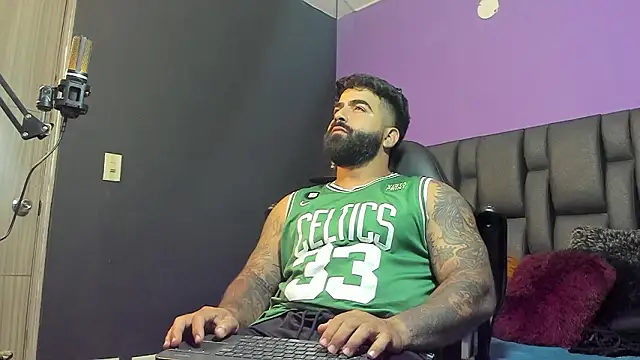 Lyon vach online show from February 17, 1:59 am