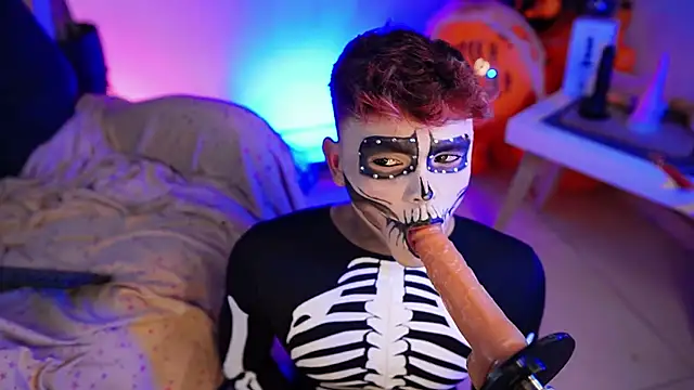 PRINCE STEV online show from November 2, 1:32 am