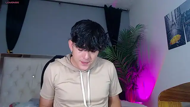 nolan twink1 online show from September 19, 6:08 pm