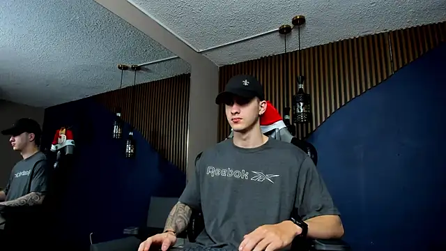 Snapshot of JacksonOlsenn chatting on January 8, 2:14 pm JacksonOlsenn online show from January 8, 2:14 pm