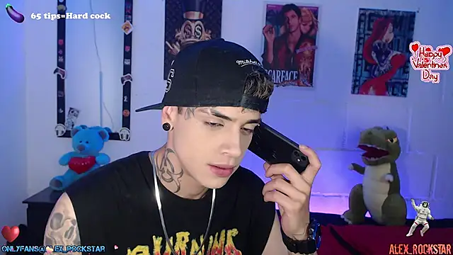 Snapshot of alex_rockstar chatting on February 15, 10:22 pm alex rockstar online show from February 15, 10:22 pm
