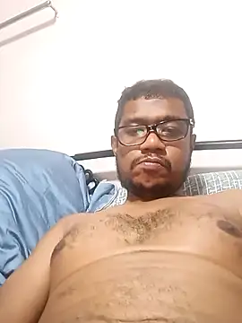 RoyPapafarid online show from March 9, 10:52 pm