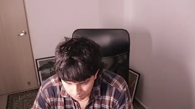 Tony Hoffa online show from April 13, 11:27 pm