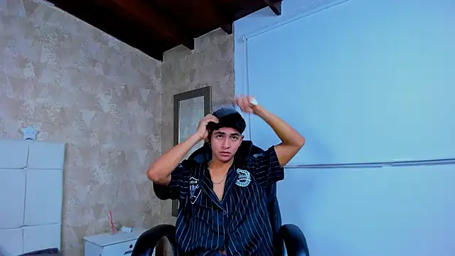 Muichiro tokito1 online show from December 2, 4:51 pm