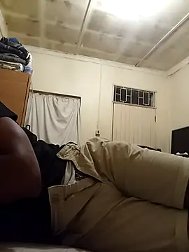 izinjamfee2 online show from September 12, 6:30 pm