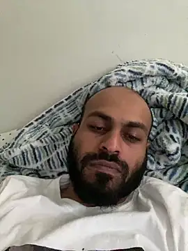 islandvybee55 online show from March 15, 3:06 pm