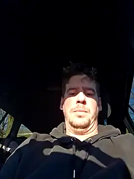 Titanhoott online show from December 28, 9:52 am