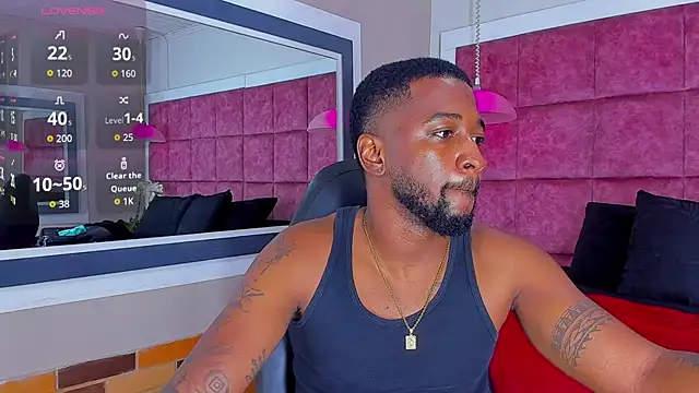 Snapshot of Drake_Nassir4 chatting on September 20, 4:34 am Drake Nassir4 online show from September 20, 4:34 am