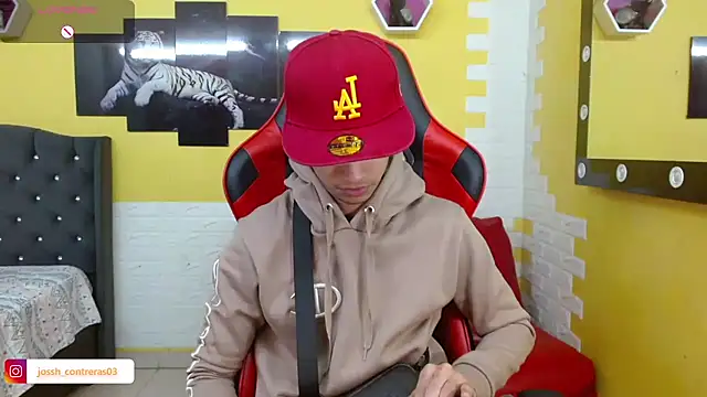 Snapshot of jose_sexycumm chatting on October 17, 8:13 pm jose sexycumm online show from October 17, 8:13 pm