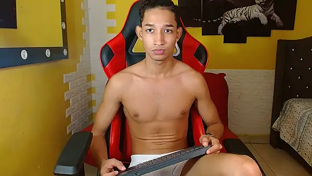 Snapshot of jose_sexycumm chatting on October 9, 8:36 pm jose sexycumm online show from October 9, 8:36 pm