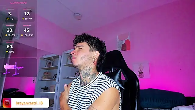 Ian Castillo  online show from December 2, 11:24 am