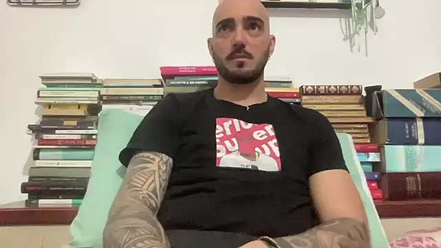 alessandromori91 online show from April 23, 8:44 pm