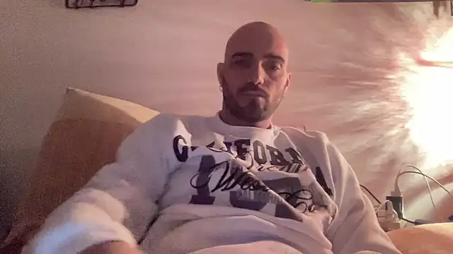 alessandromori91 online show from February 22, 10:11 pm