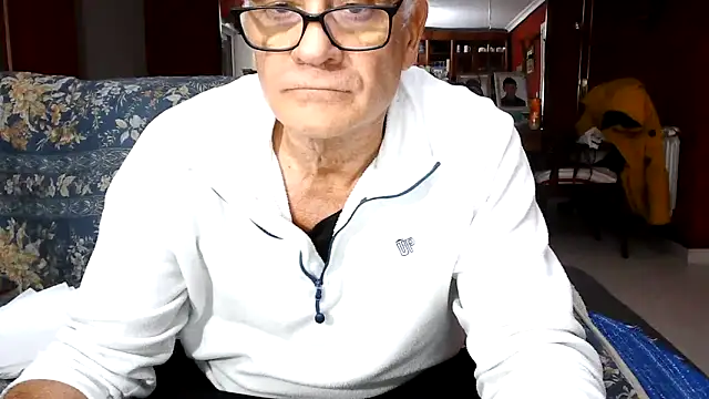 maduroguapo online show from January 5, 8:45 pm