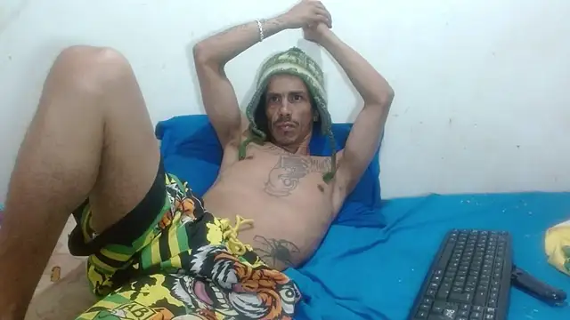 damian bottom bigcock online show from October 25, 12:45 am